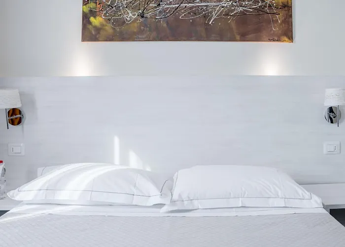 Confidence San Silvestro ホテル