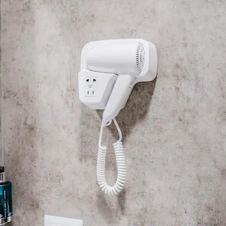 Hotel Confidence San Silvestro San Prospero