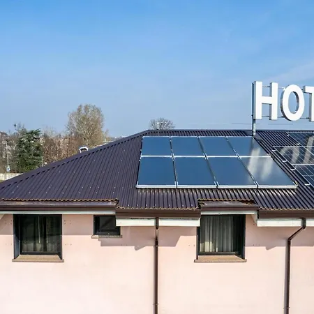 Confidence San Silvestro 4*