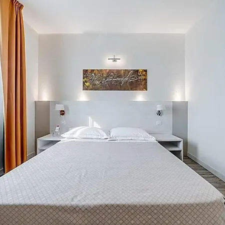 Confidence San Silvestro 4* San Prospero